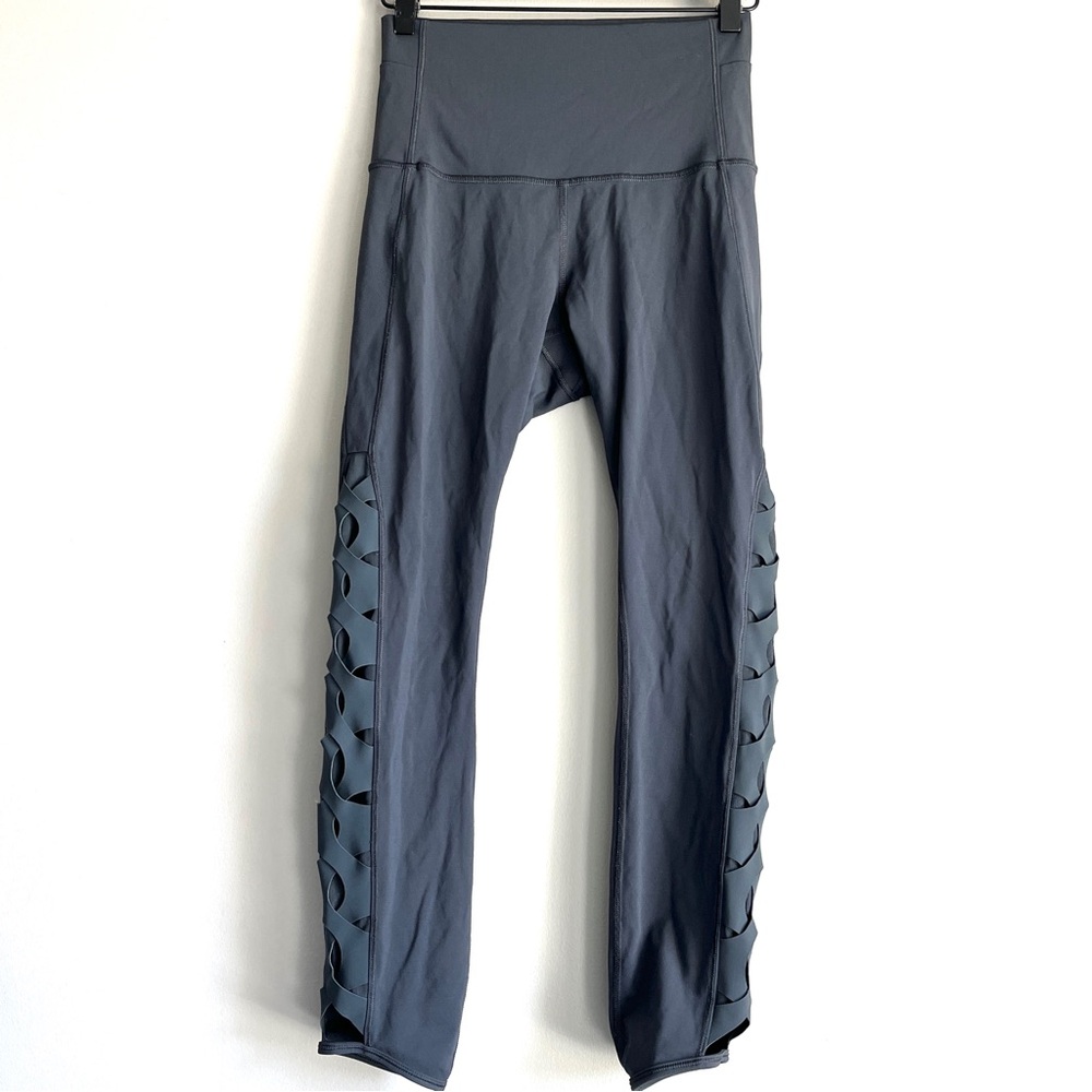 Lululemon black high rise legging serene tight 6 luxtreme mesh lattice cross